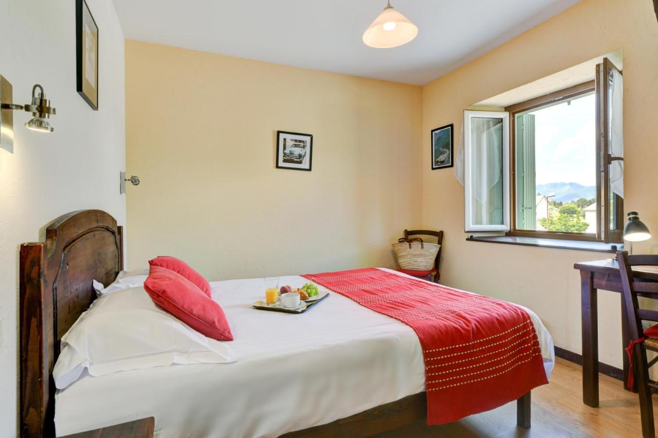 Logis L'Auberge De L'Etable Montory Екстериор снимка
