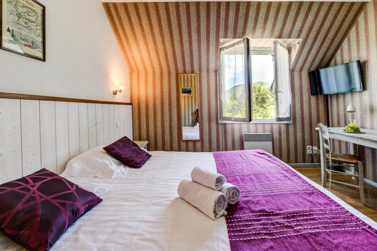 Logis L'Auberge De L'Etable Montory Екстериор снимка