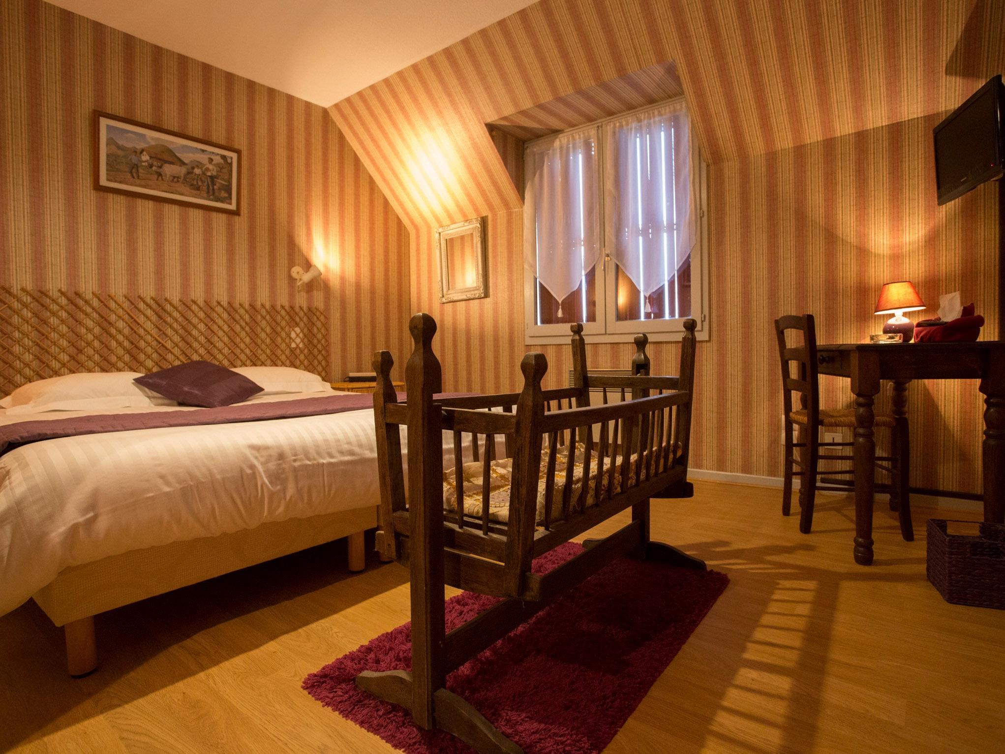 Logis L'Auberge De L'Etable Montory Екстериор снимка